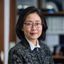 中国人民大学社会学系副教授李晓雯头像，温和学者气质，办公室环境